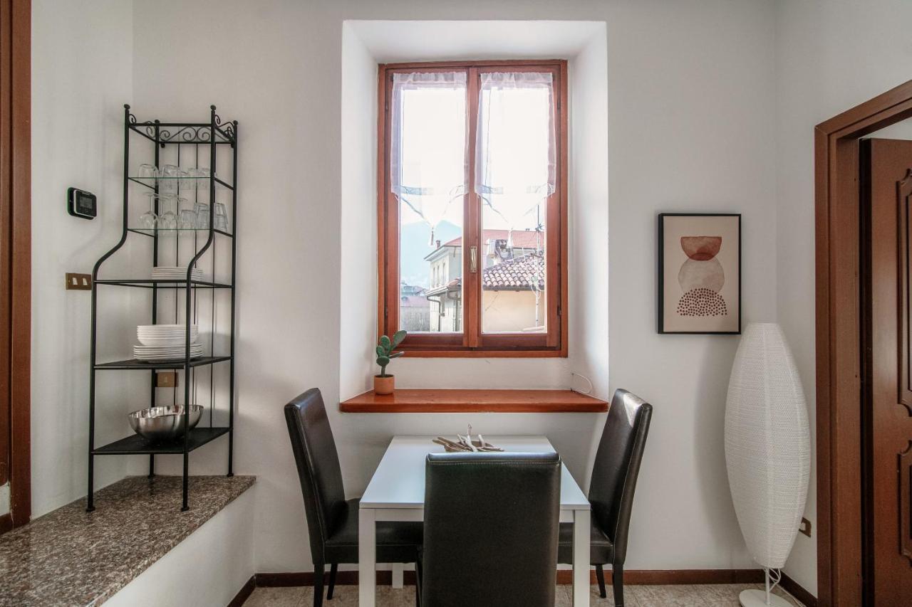 Apartment Piazza Roma By Quokka 360 - Historic Flat In The Centre Of Como Kültér fotó