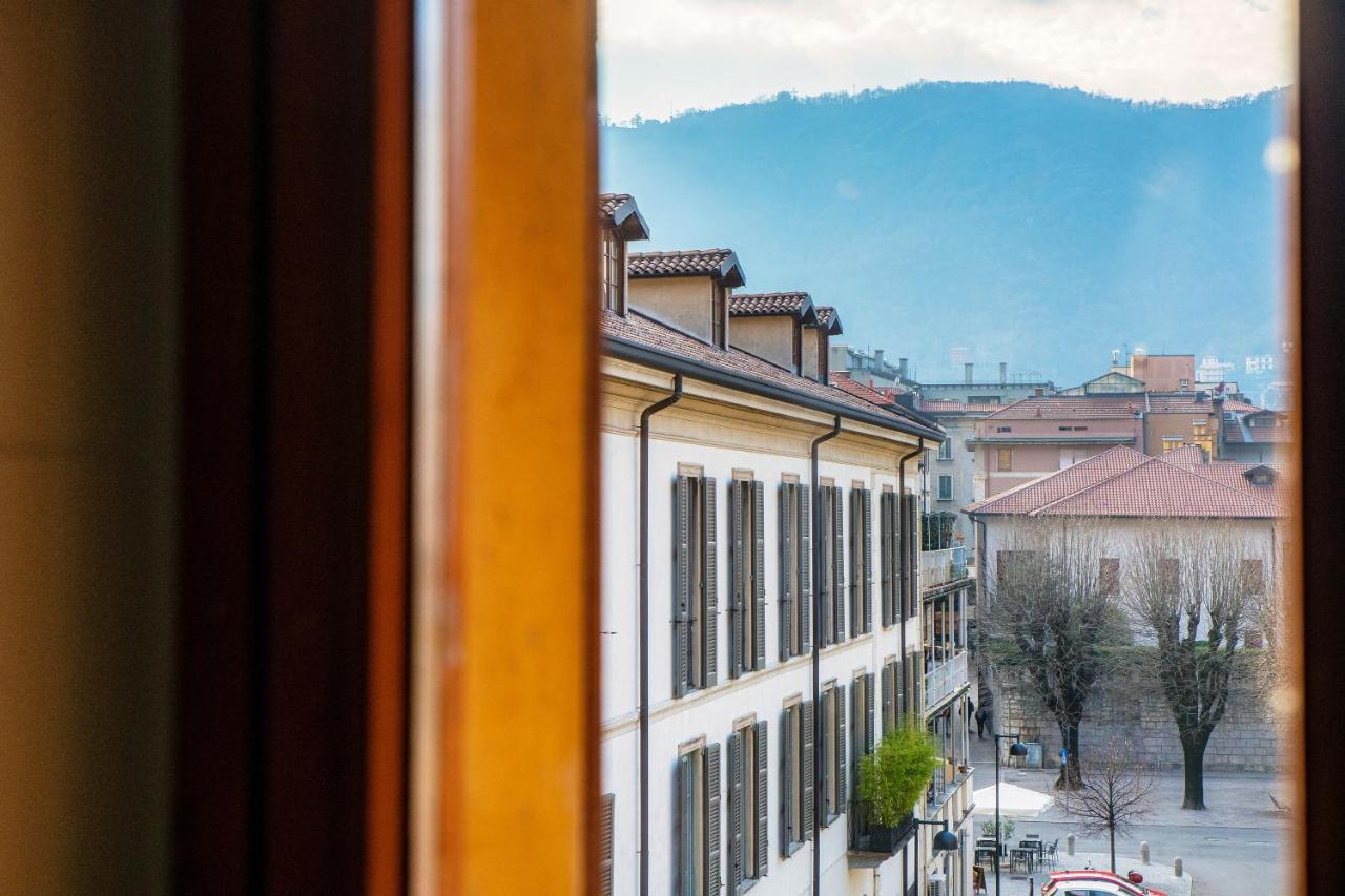 Apartment Piazza Roma By Quokka 360 - Historic Flat In The Centre Of Como Kültér fotó